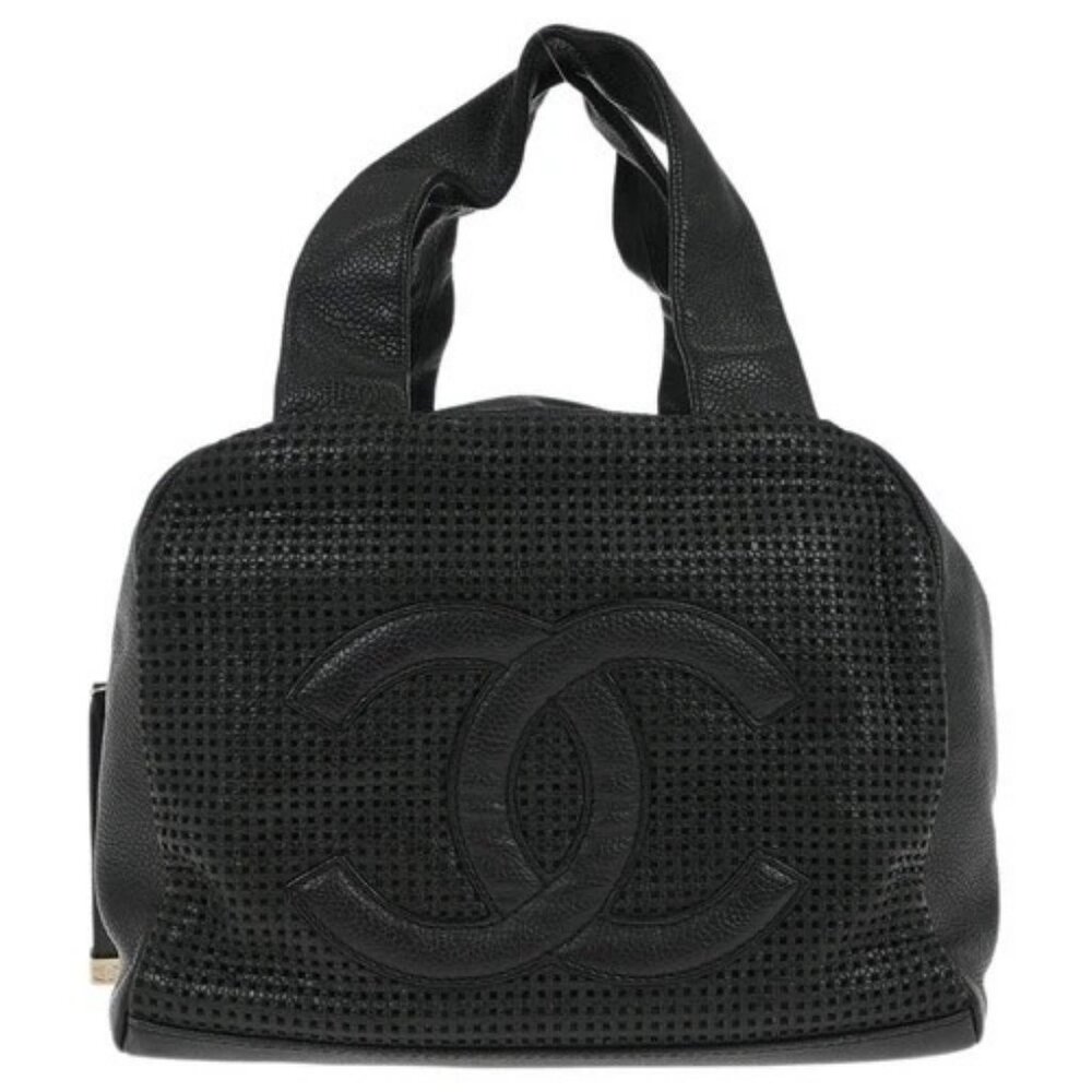 Chanel Black Calfskin Handbag 135522